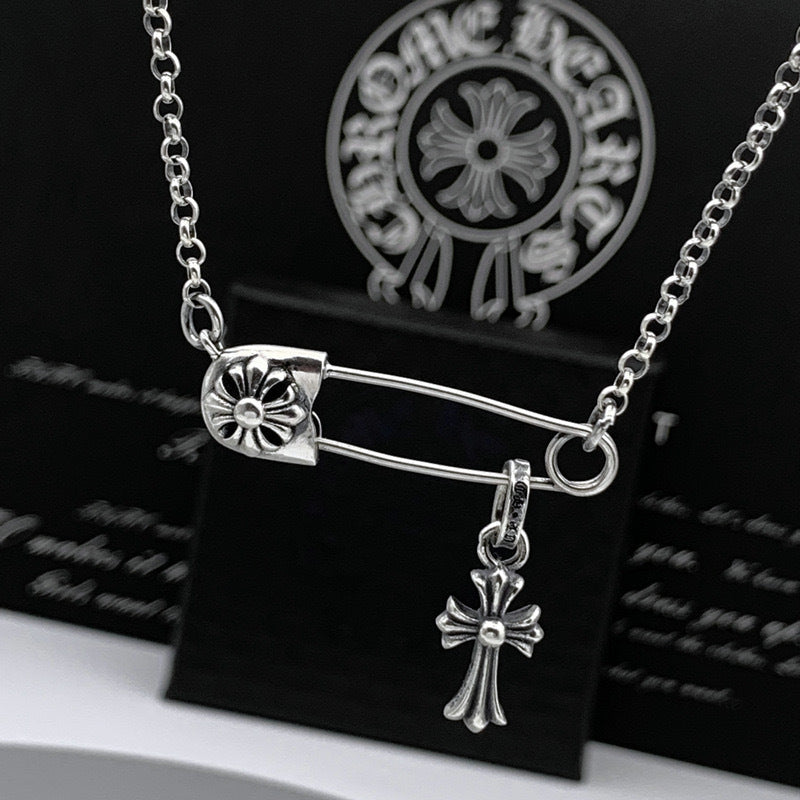 Chrome Hearts Necklace Men's and Women's Vintage Diamond-encrusted Mini Cross Pendant Pin Collarbone Chain