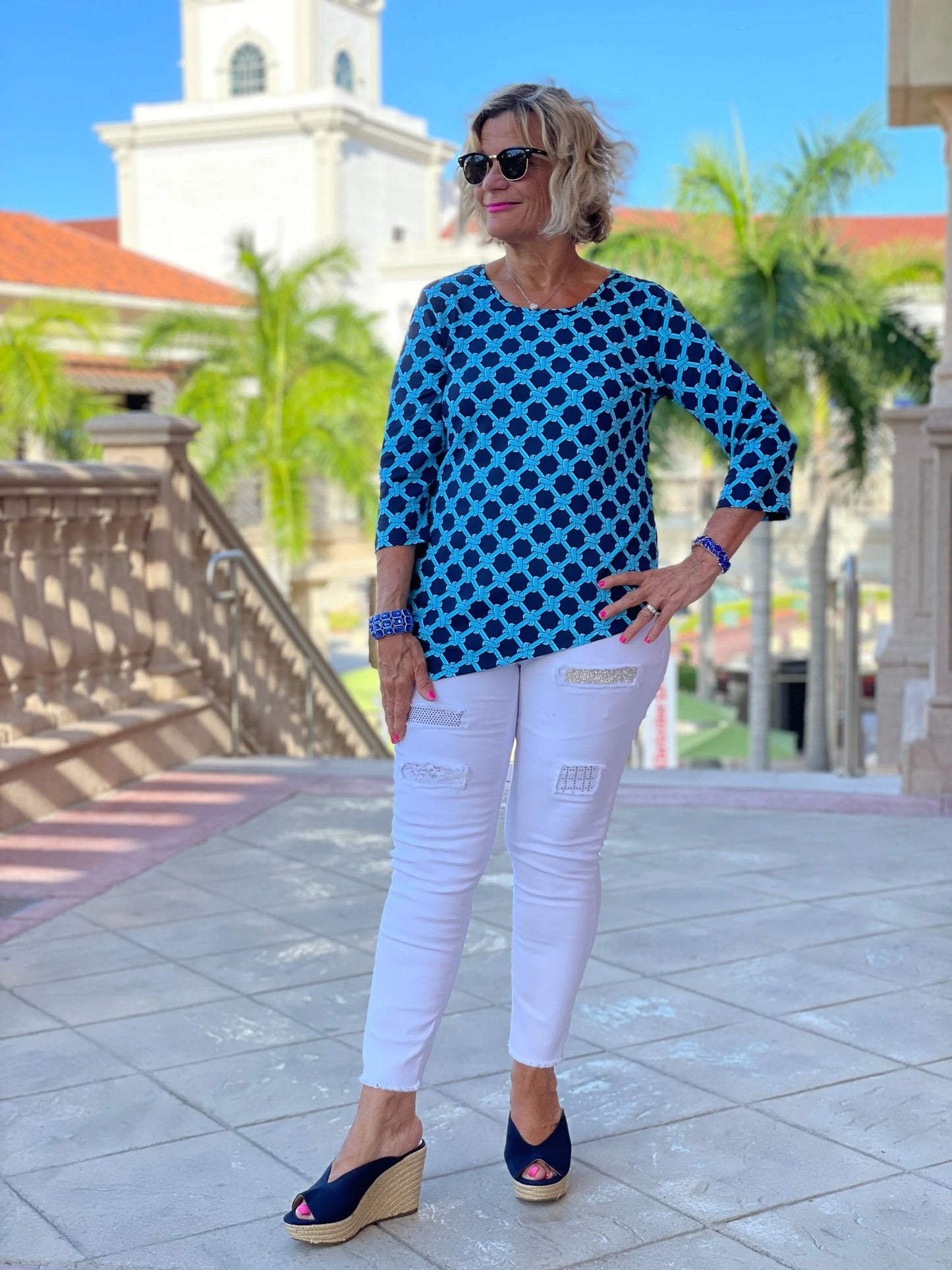 SEASIDE ASYMMETRIC TOP