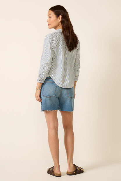Hailey Short 6` w Side Inset
