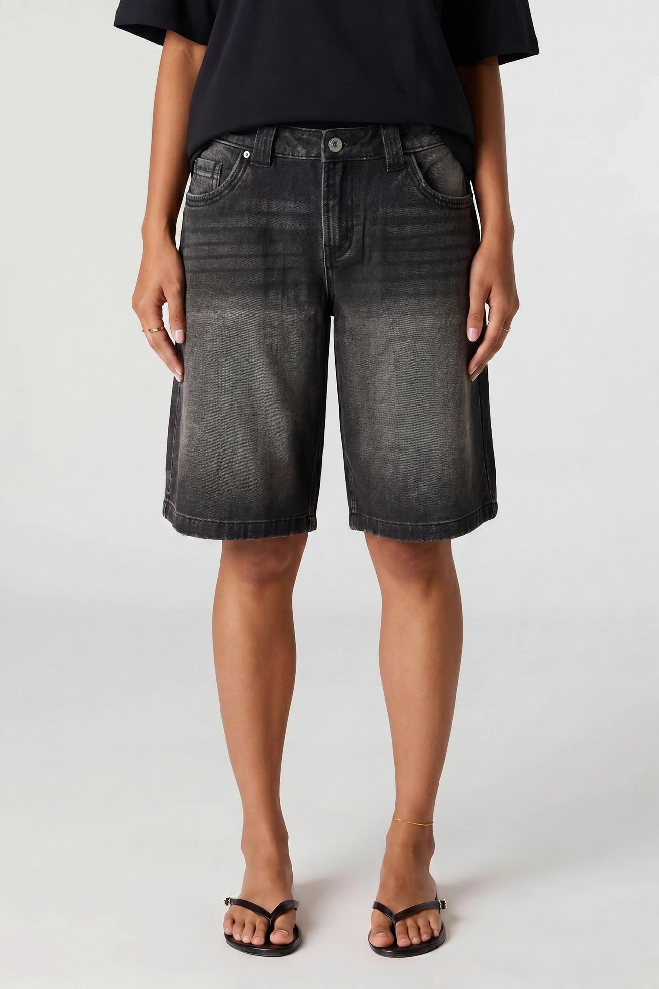 Stretch Low Rise Washed Black Jort