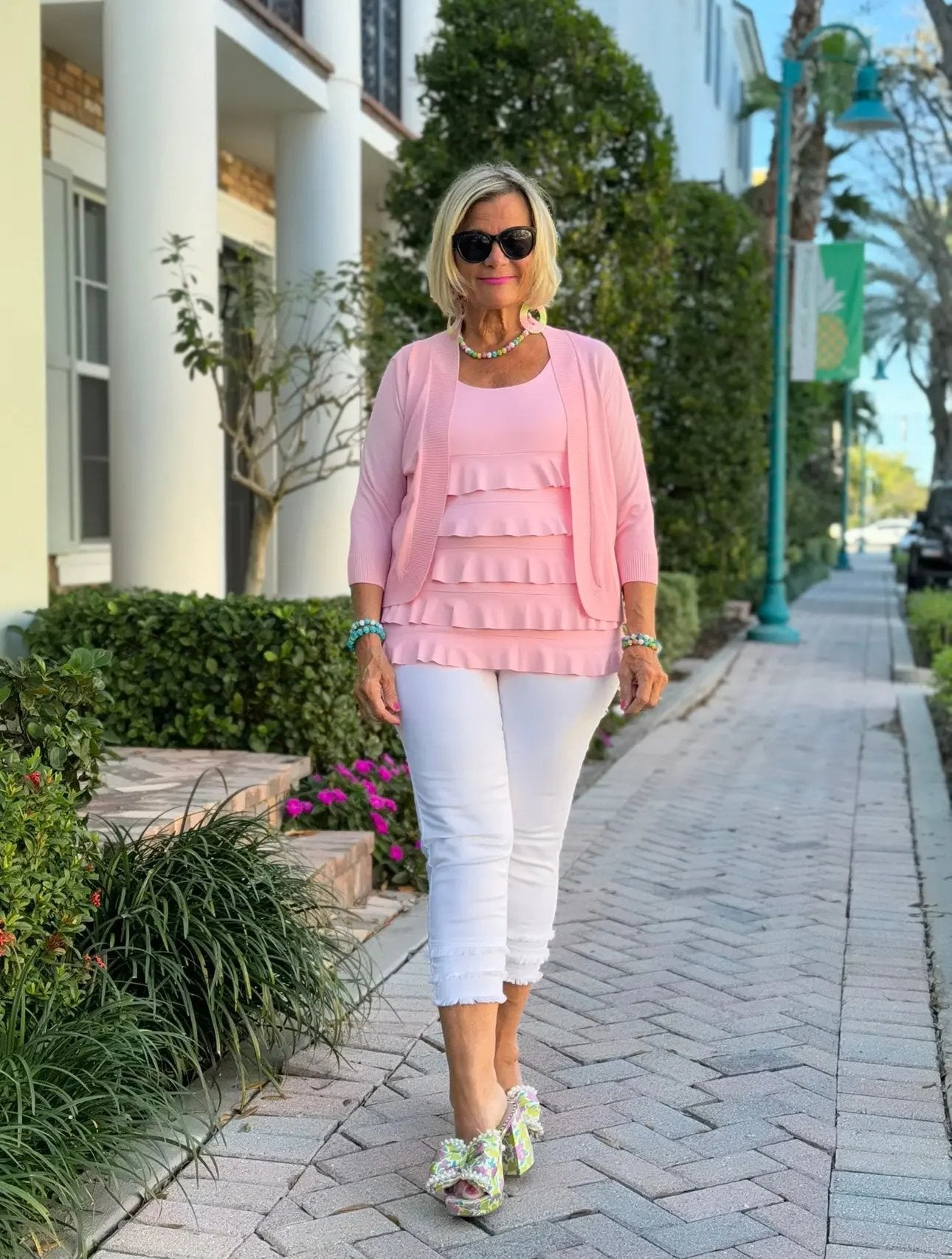 LULU-B WHITE FRINGE JEAN CAPRI
