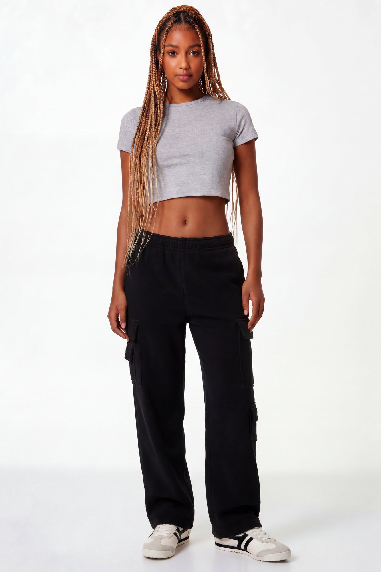 Fleece Low Rise Wide Leg Cargo Sweatpant