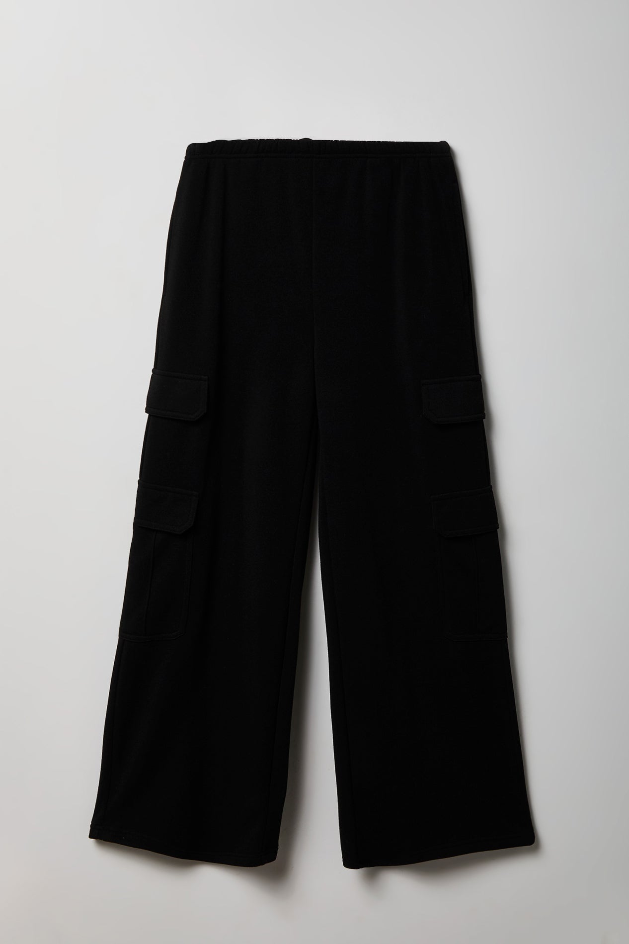 Fleece Ultra-Wide Cargo Sweatpant