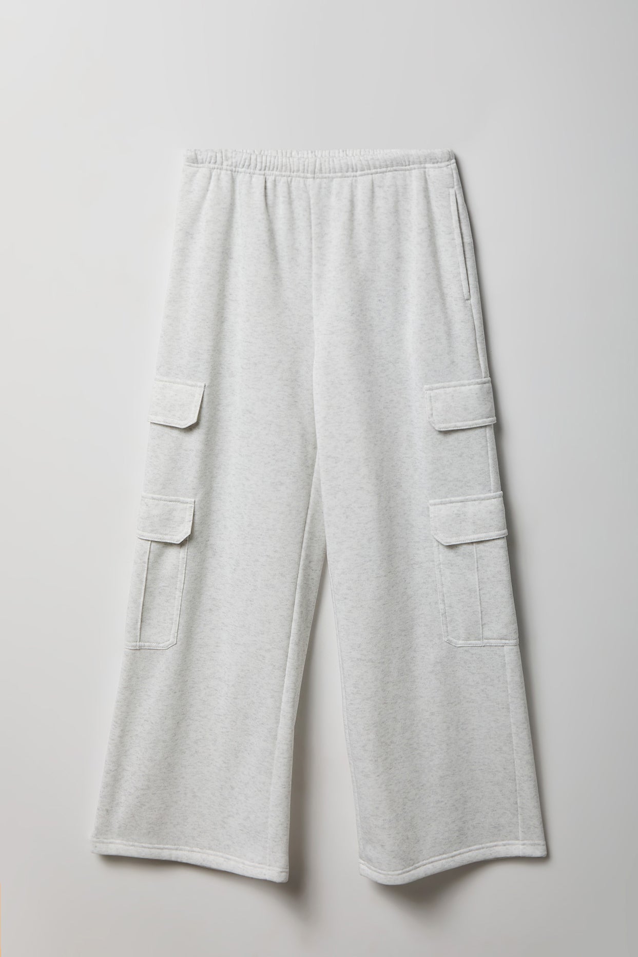 Fleece Ultra-Wide Cargo Sweatpant