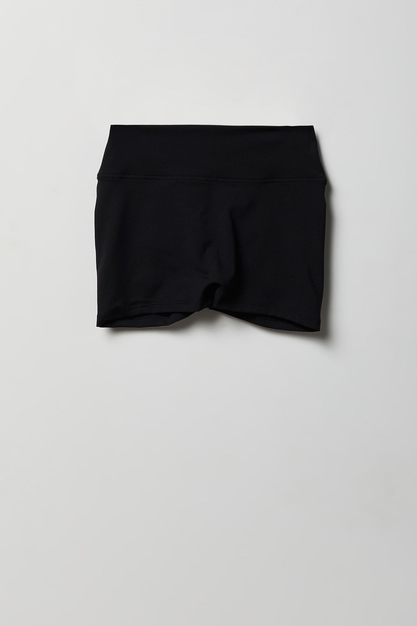 Sommer Ray Ruched Short 2"