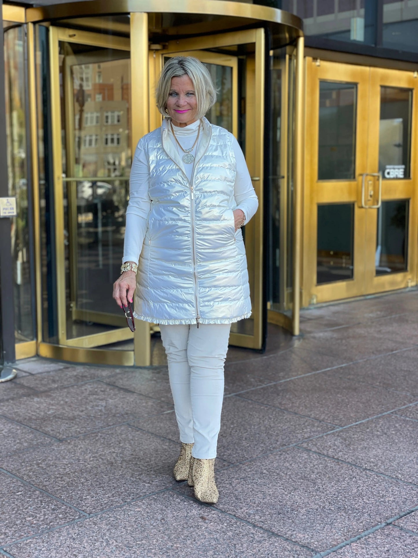 SNOW GOLD METALLIC PUFFER VEST