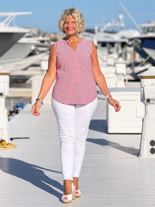 REGATTA RED STRIPED NOTCH TOP