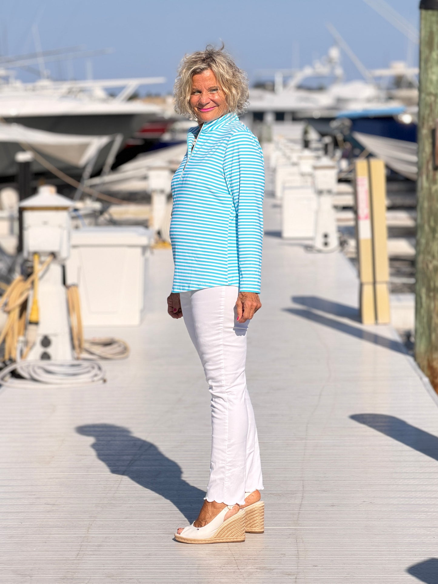 OCEAN BLUE HALF ZIPPER TOP