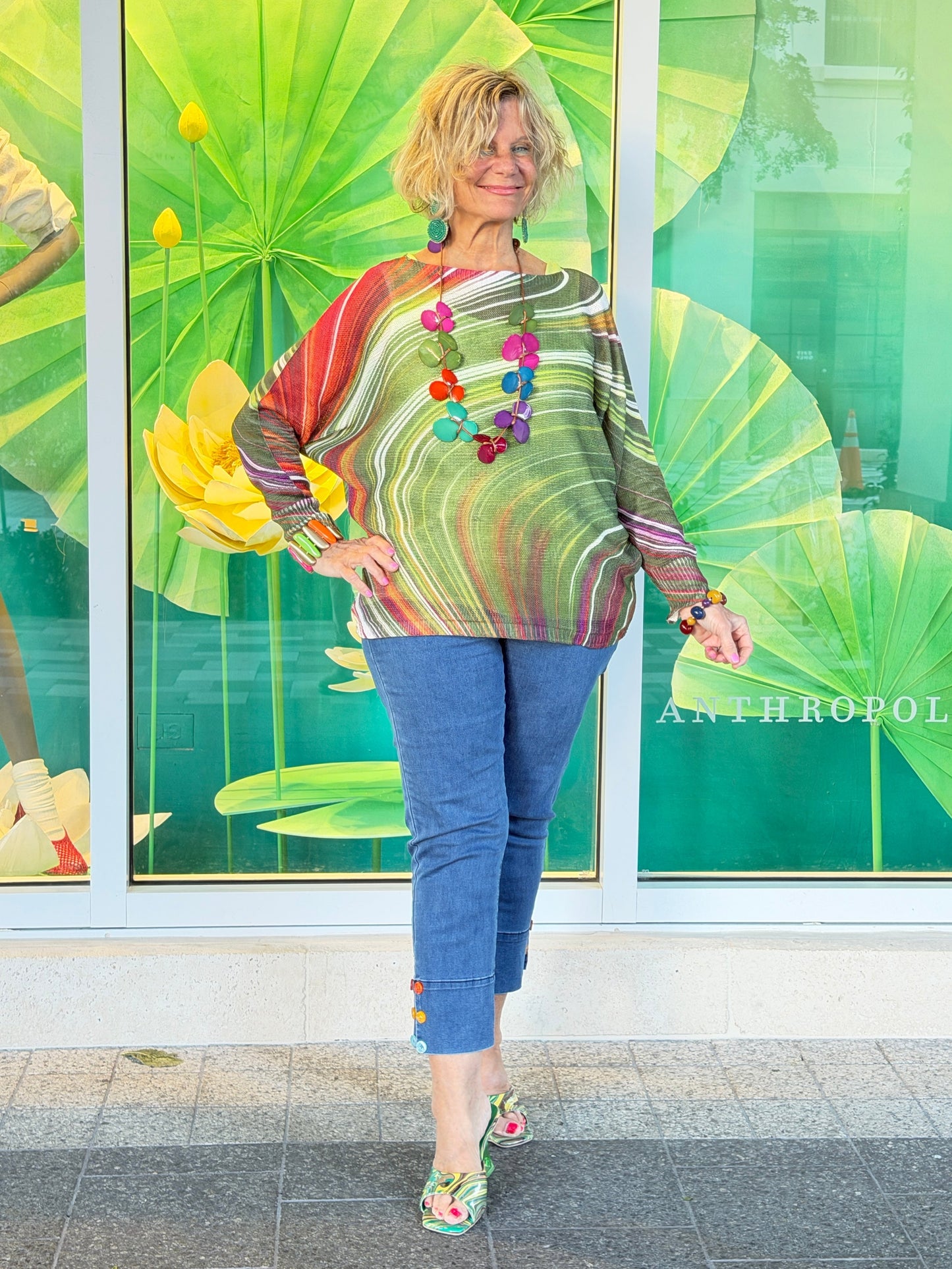OLIVE Wavy Round Neck Knit Printed Sweater