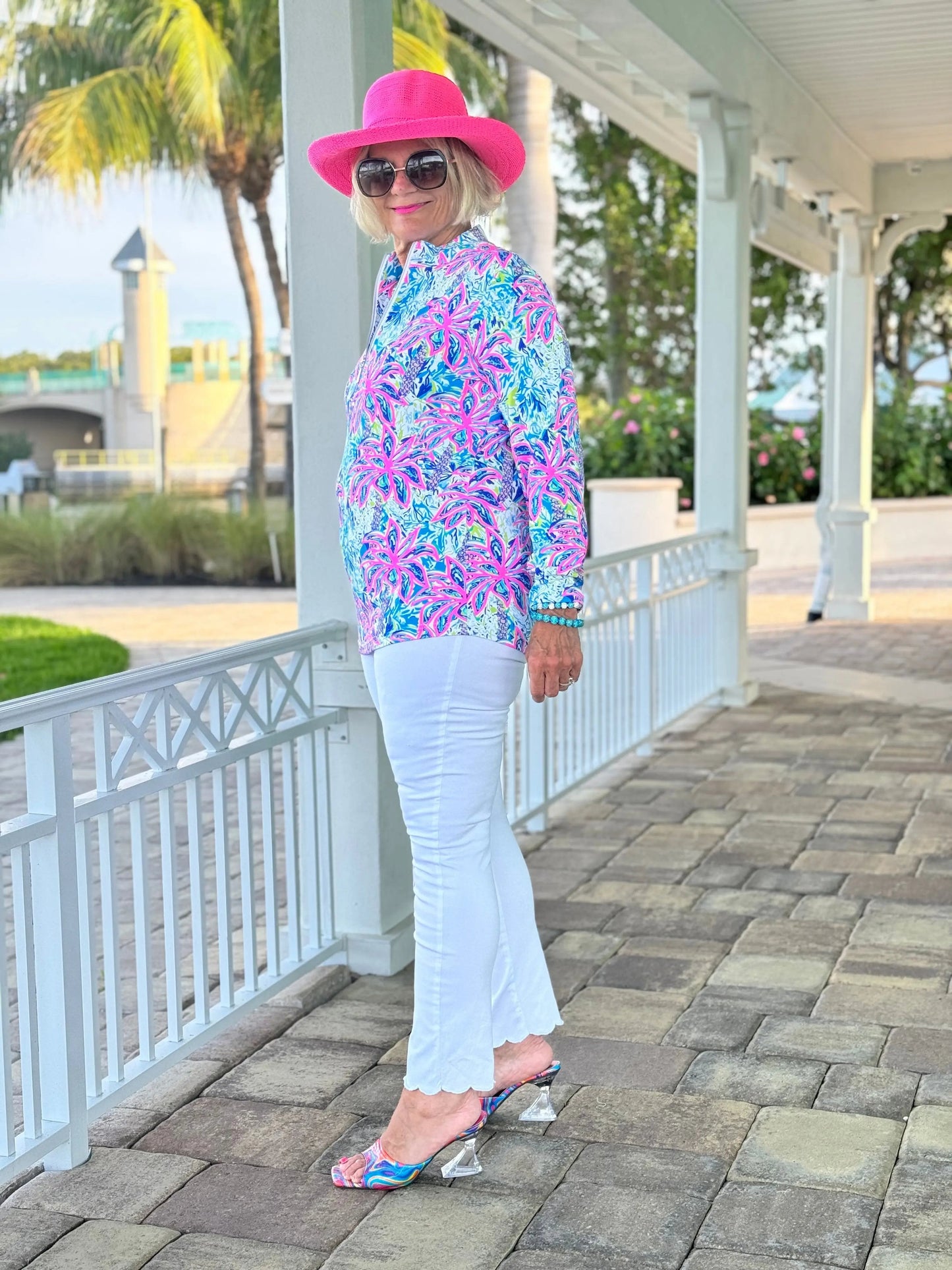 PINK PALM TREE ZIPPER TOP