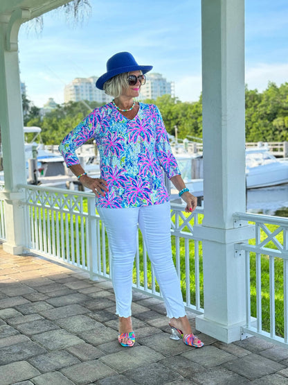 PINK PALM TREE V-NECK TOP