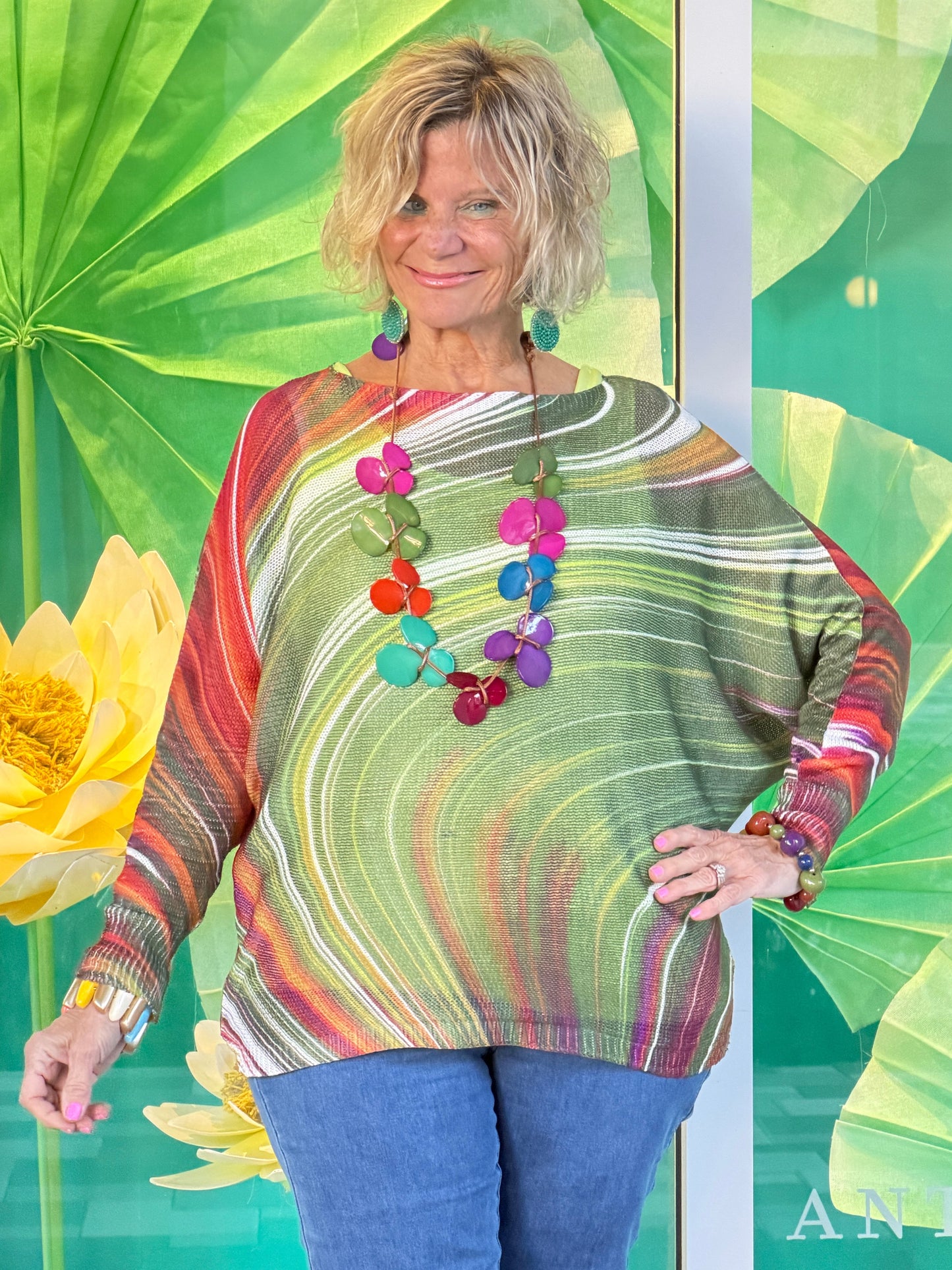 OLIVE Wavy Round Neck Knit Printed Sweater