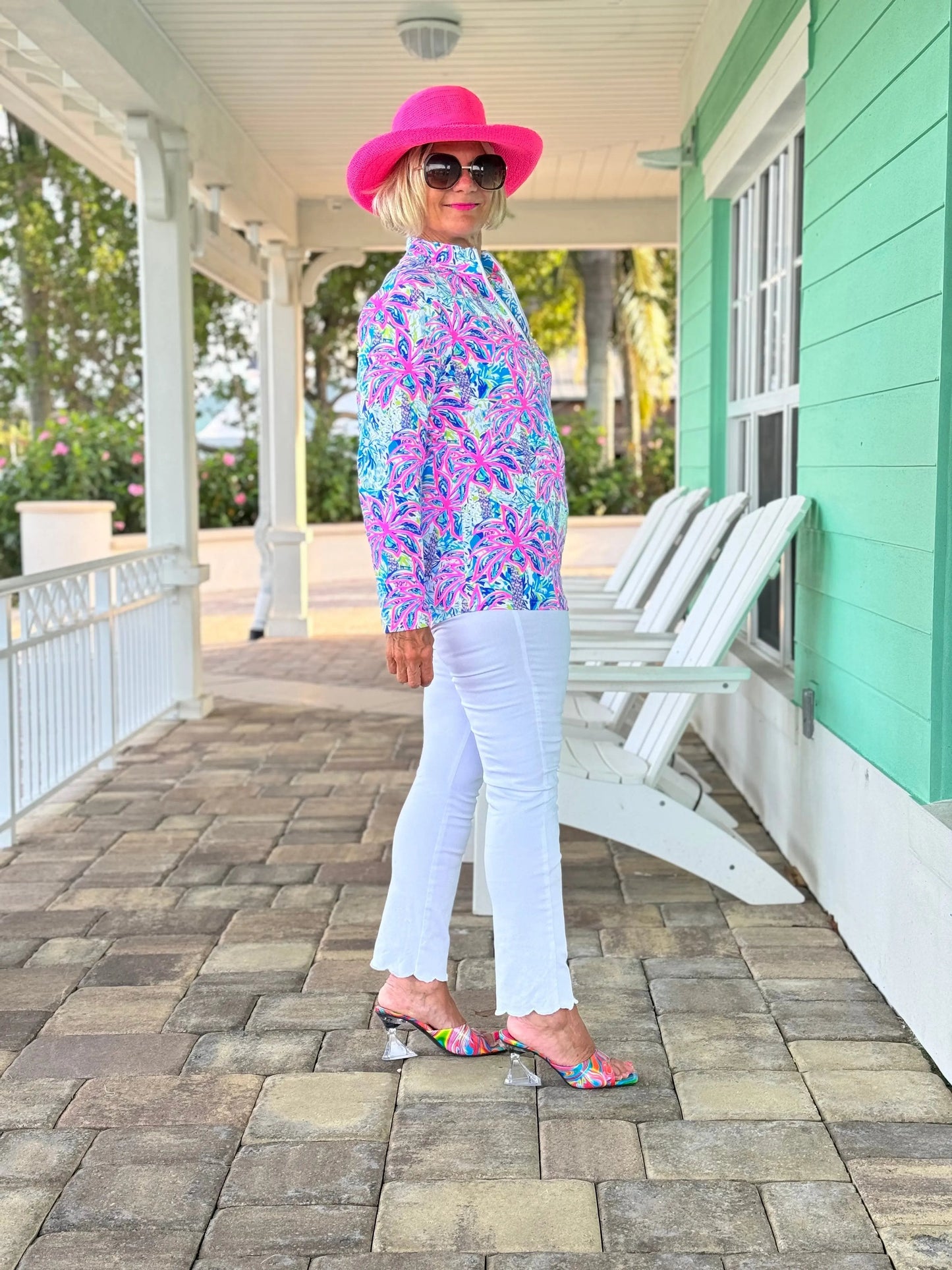 PINK PALM TREE ZIPPER TOP