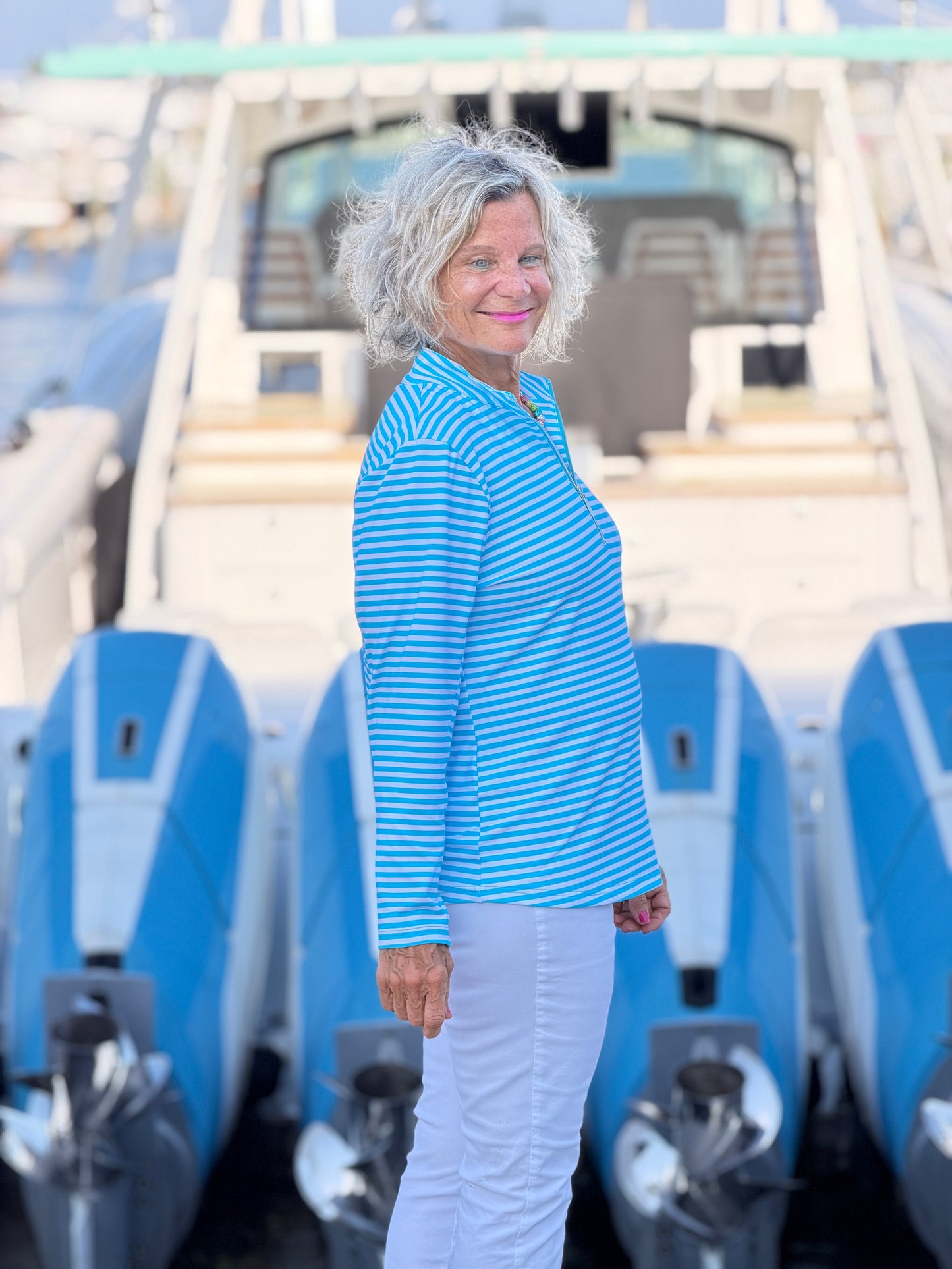 OCEAN BLUE HALF ZIPPER TOP