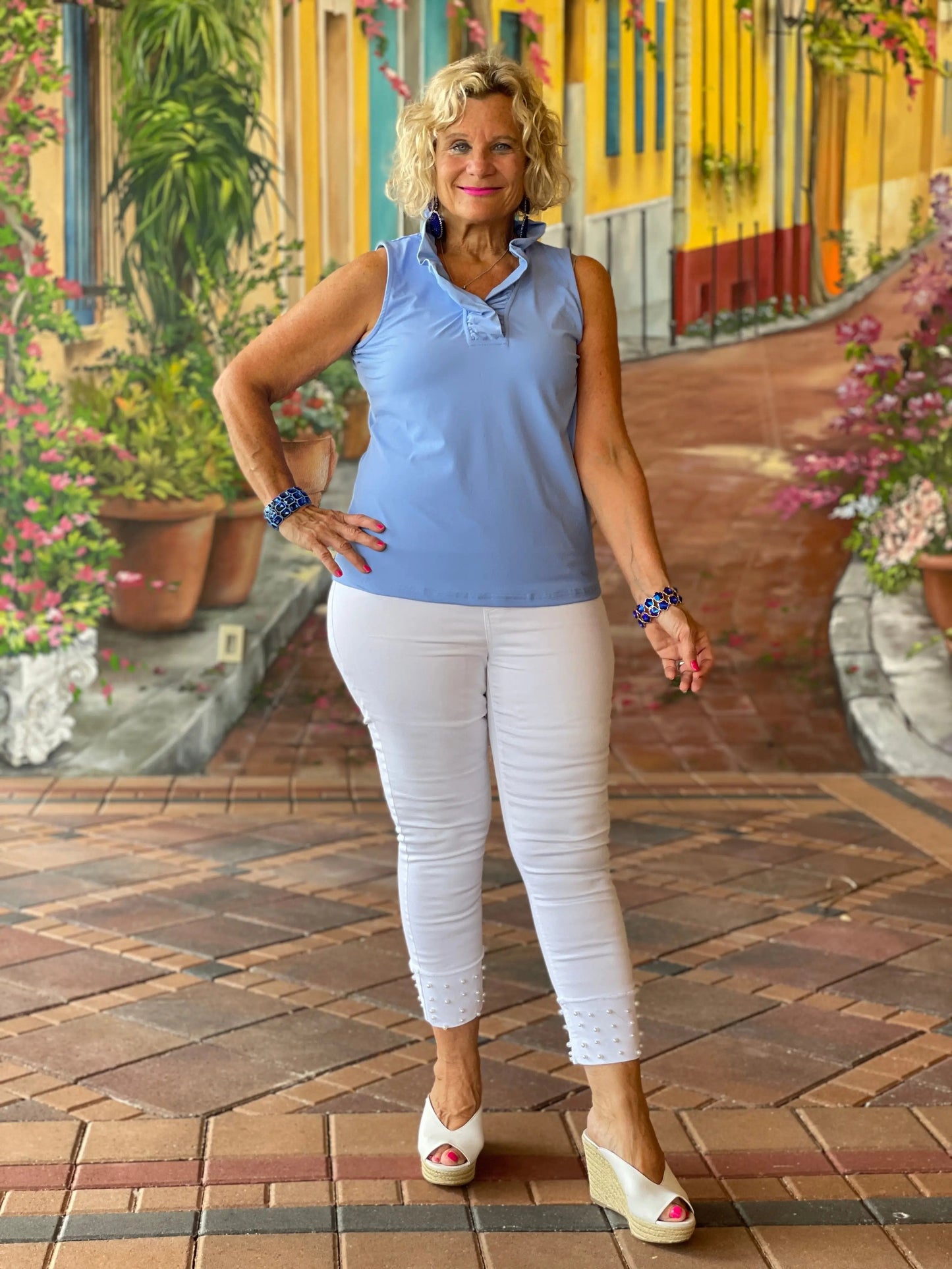 PERRI SLEEVELSS RUFFLE TOP