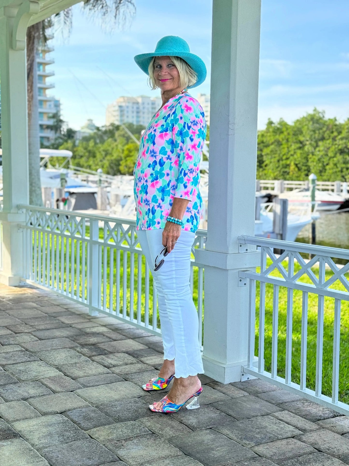 PINK PETALS V NECK TOP