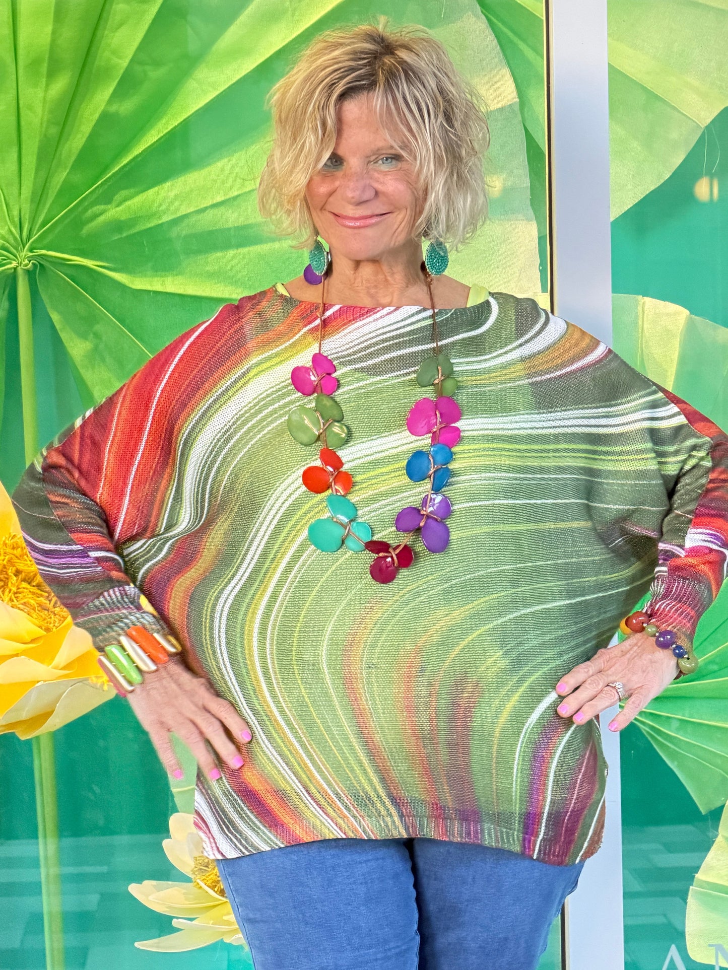 OLIVE Wavy Round Neck Knit Printed Sweater