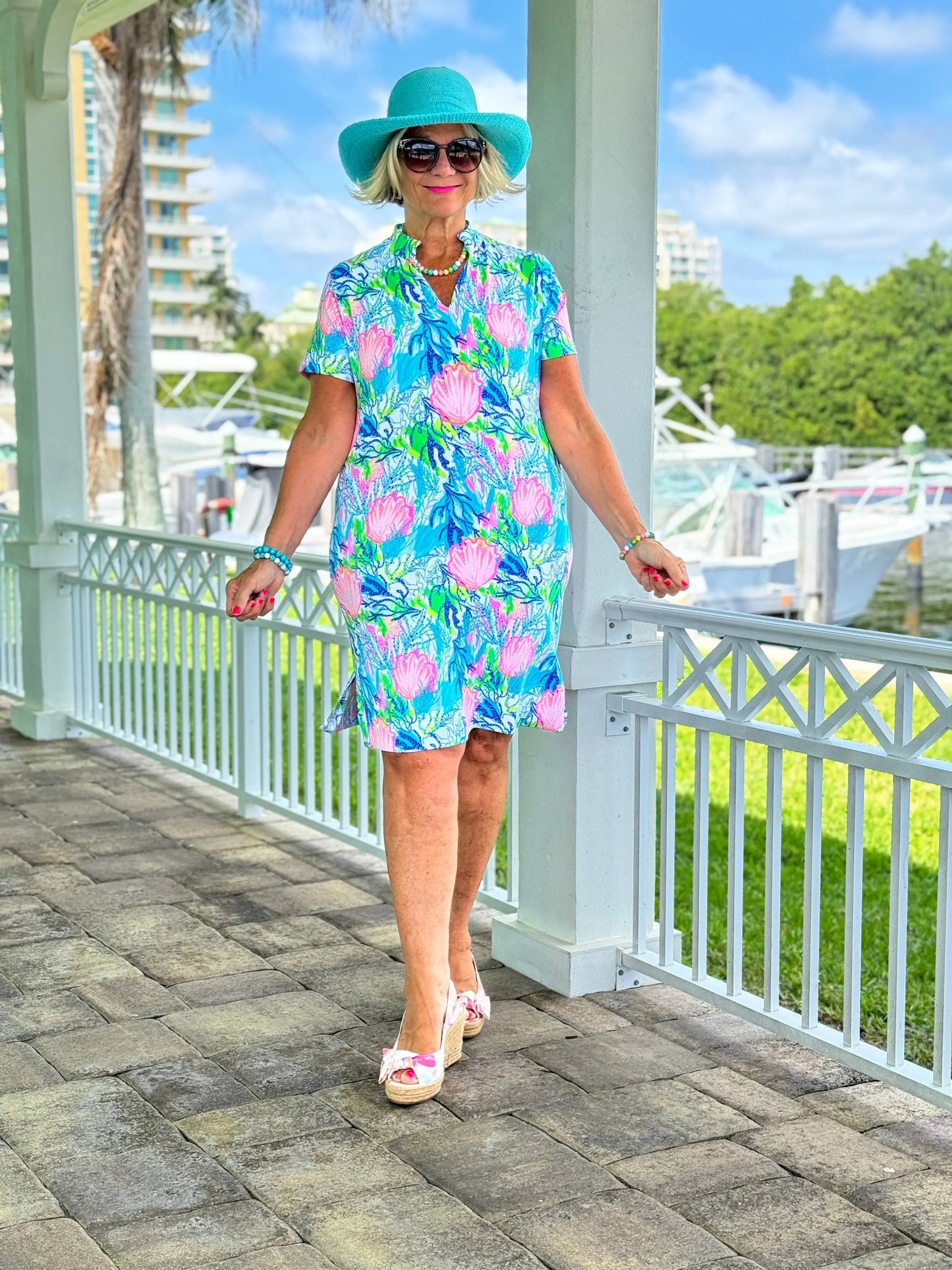 SEASHELL BEACH SHORT SLEEVE DRESS
