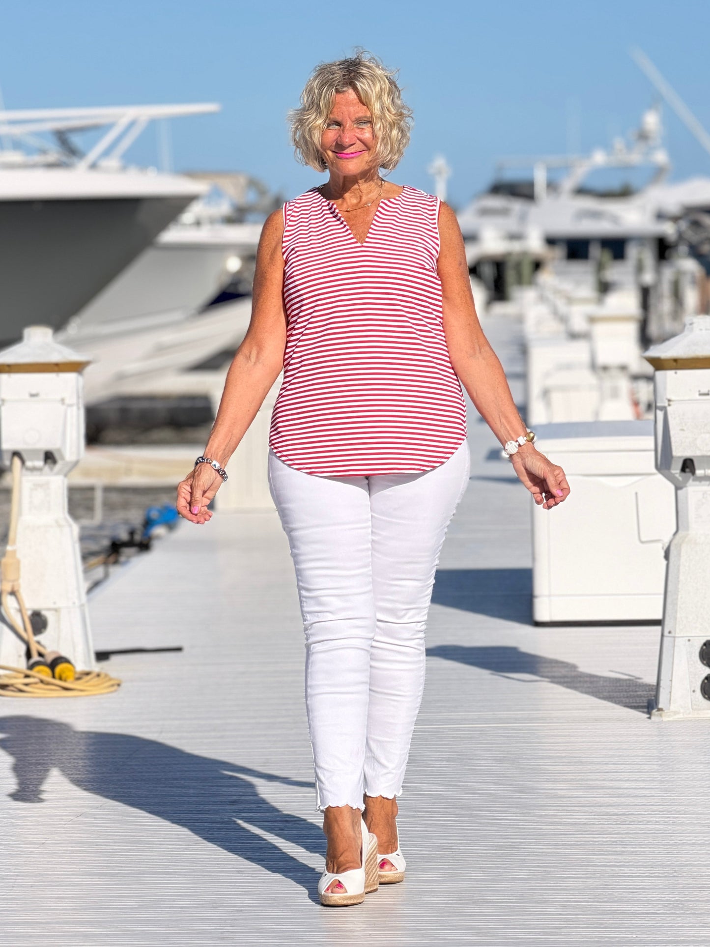 REGATTA RED STRIPED NOTCH TOP