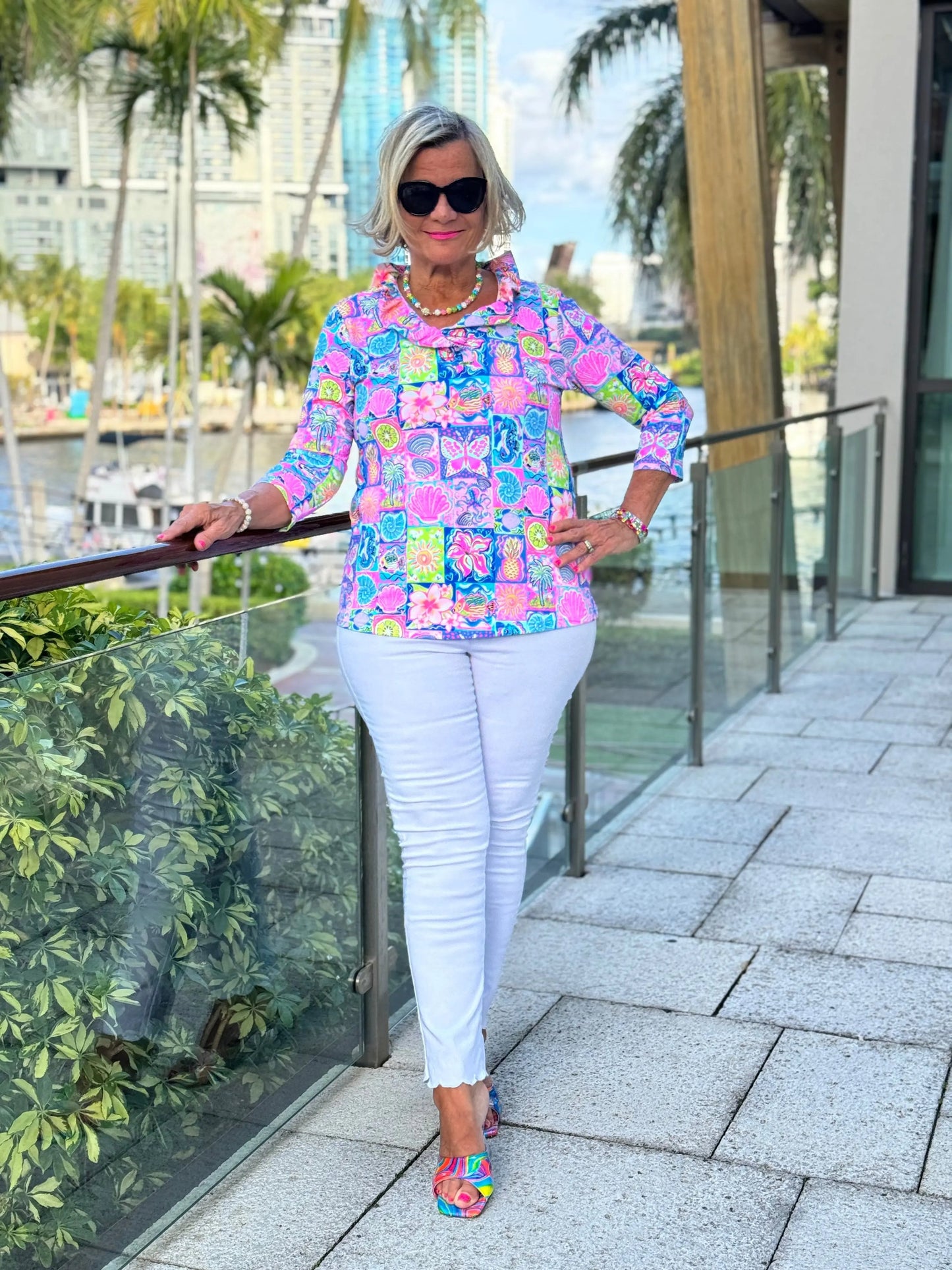 SANDY BEACH COLOR RUFFLE SLEEVE TOP