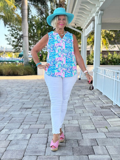SPLASH OF PINK  SLEEVELESS V TOP