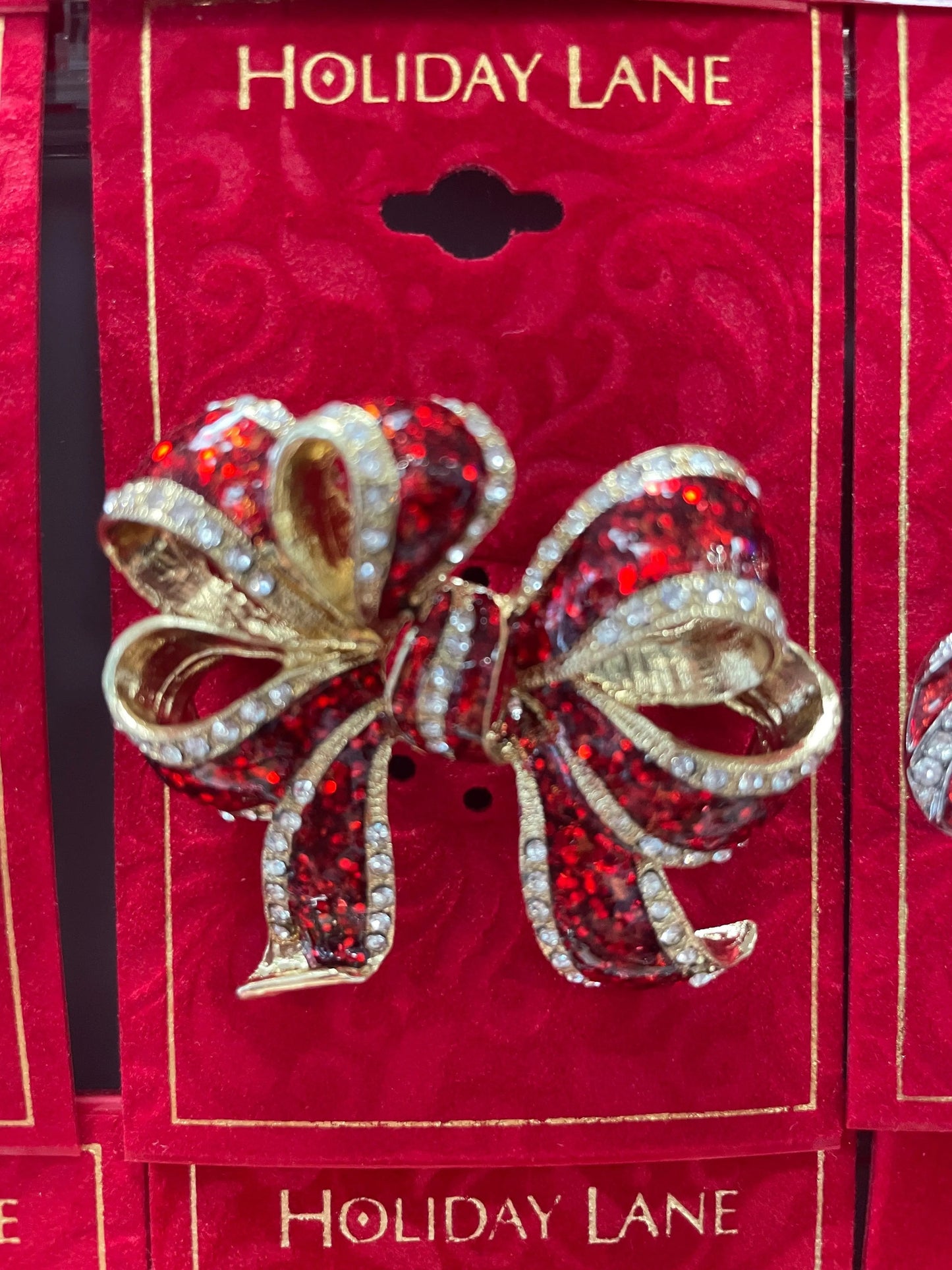 Red Ribbon Pin