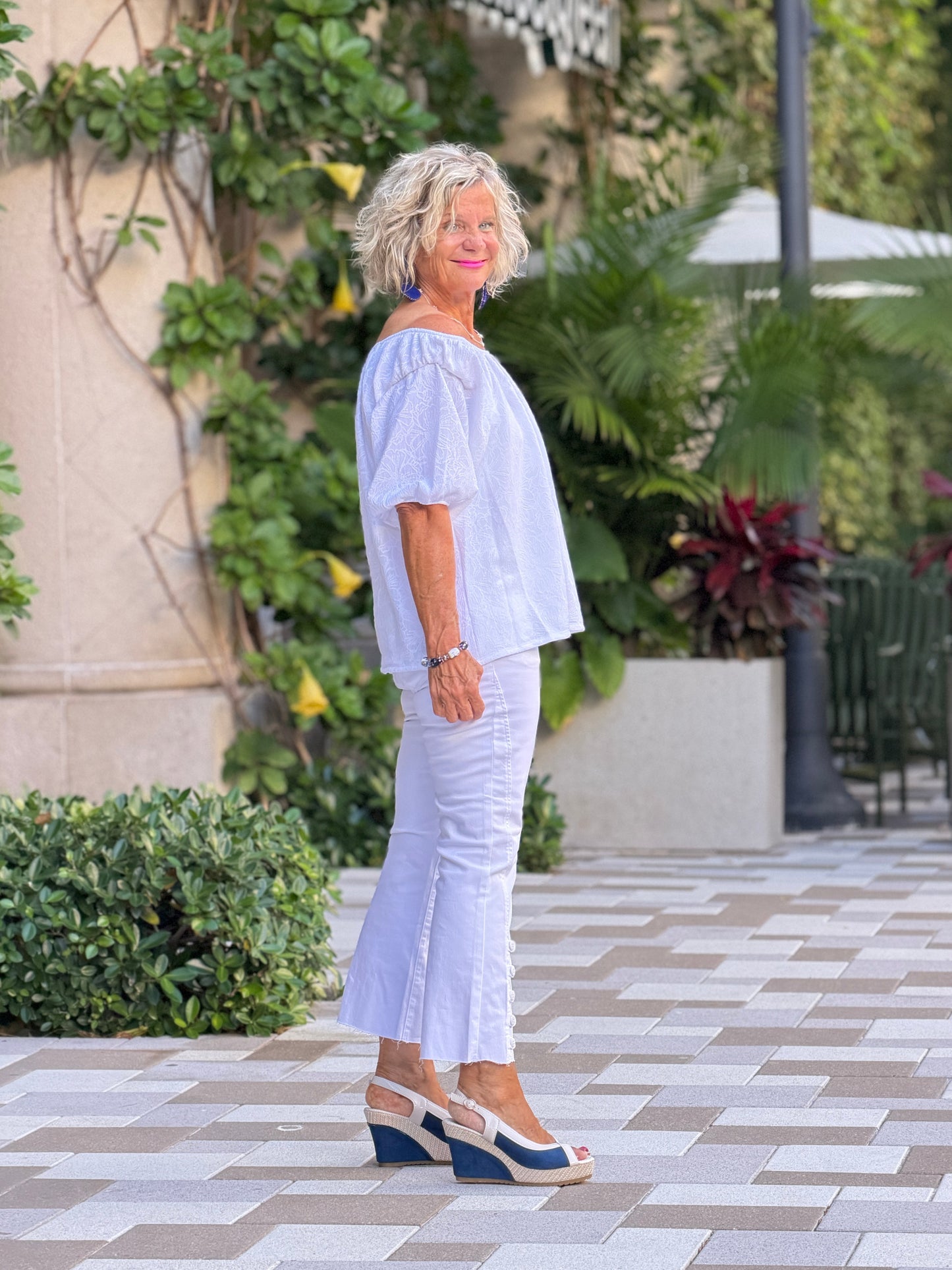 SUMMER WHITE FASHION TOP