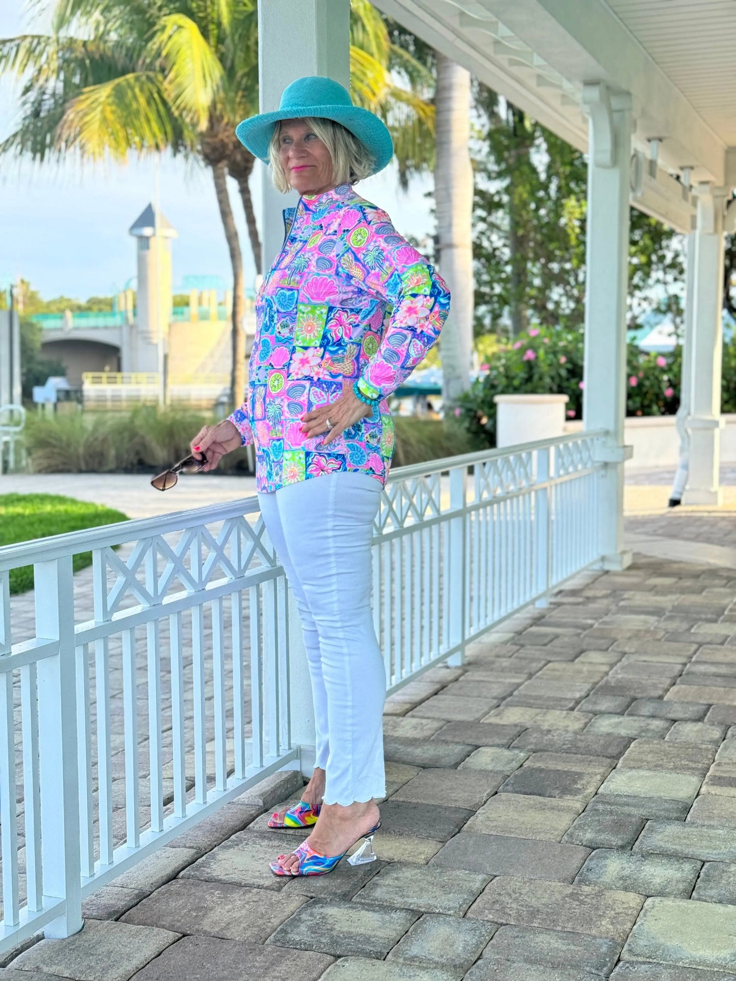 SANDY BEACH COLOR HALF ZIPPER