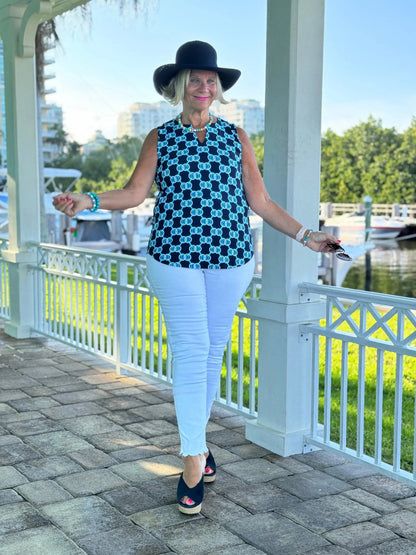 NAVY MEDALLION SLEEVELESS V NECK