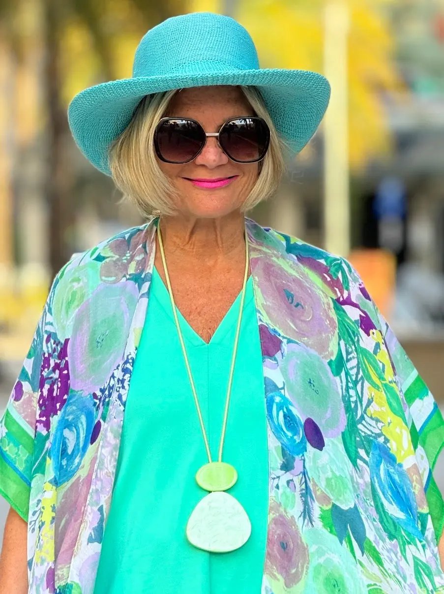 PASTEL LIME SKY NECKLACE