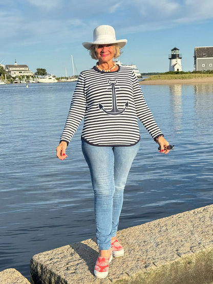NAVY STRIPE ANCHOR SWEATER