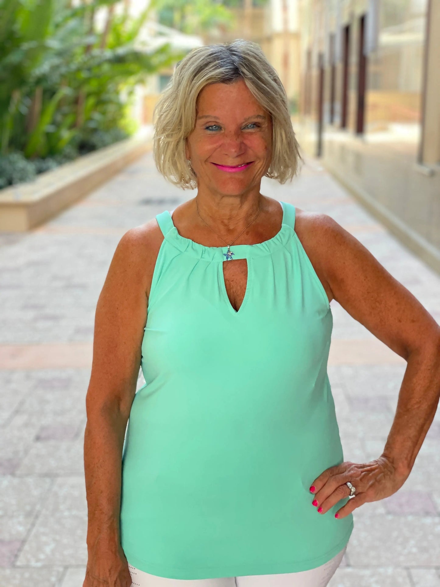 SEAFOAM GREEN KEYHOLE TOP FINAL SALE