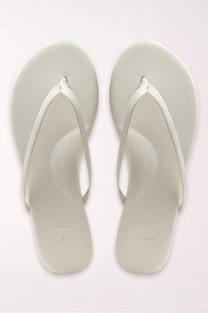 Vanilla Bean Classic Indie Flip Flop Sandals