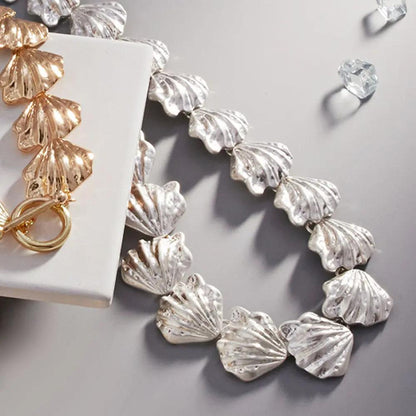 Shell Link Toggle Necklace