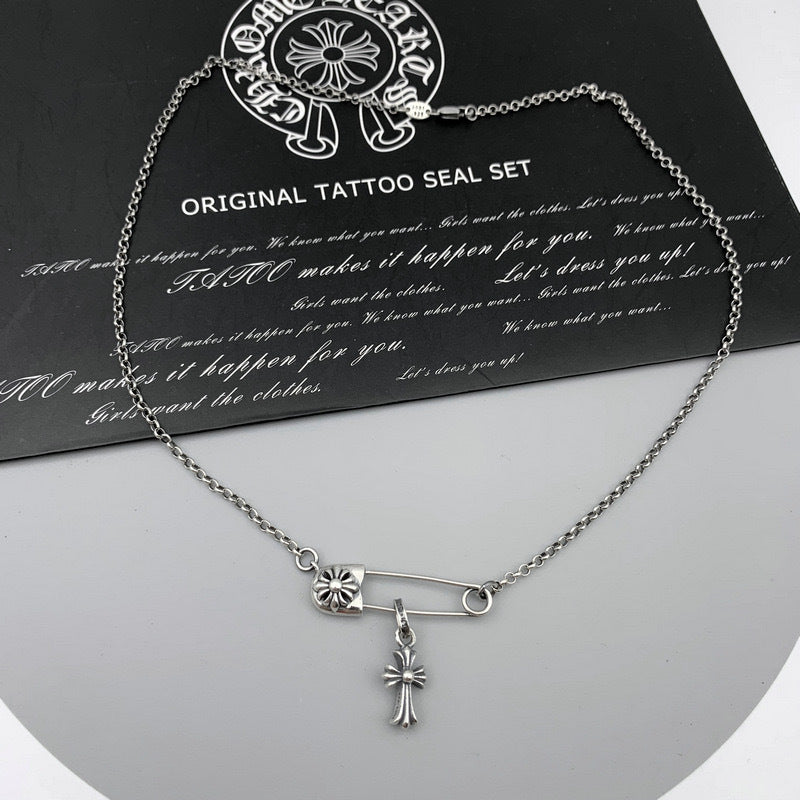 Chrome Hearts Necklace Men's and Women's Vintage Diamond-encrusted Mini Cross Pendant Pin Collarbone Chain