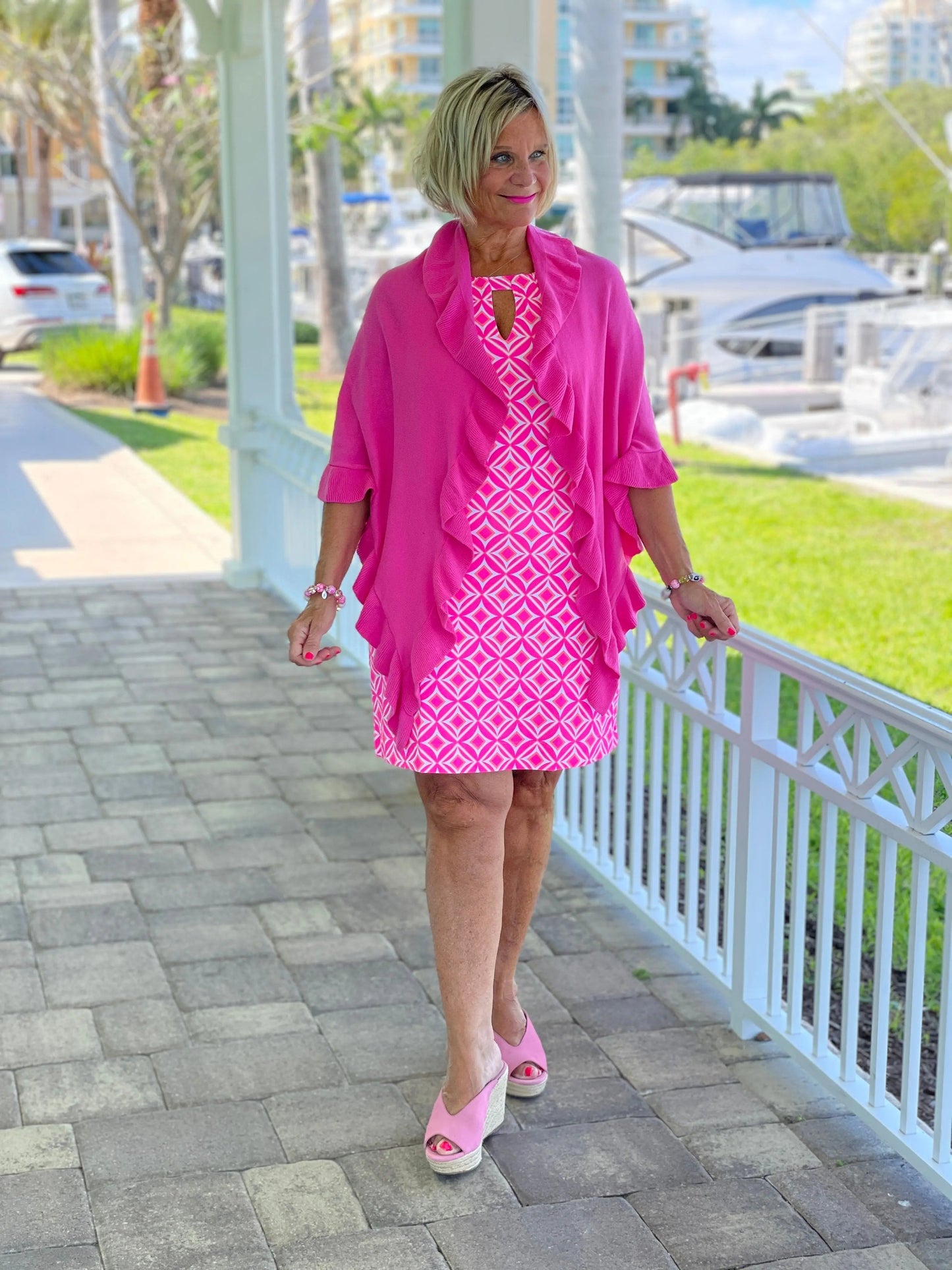 PINK DIAMONDS KEYHOLE DRESS