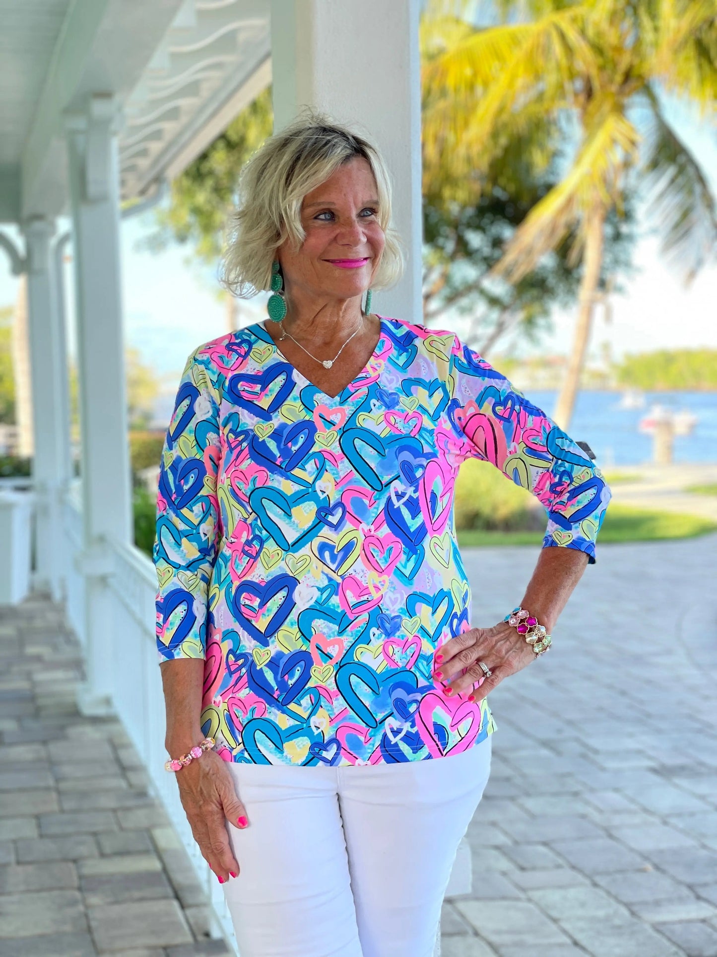 SECRET LOVE HEARTS V NECK