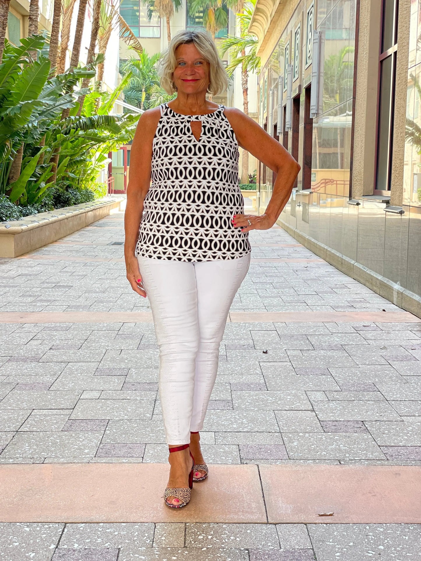 SANDBAR  KEYHOLE TOP