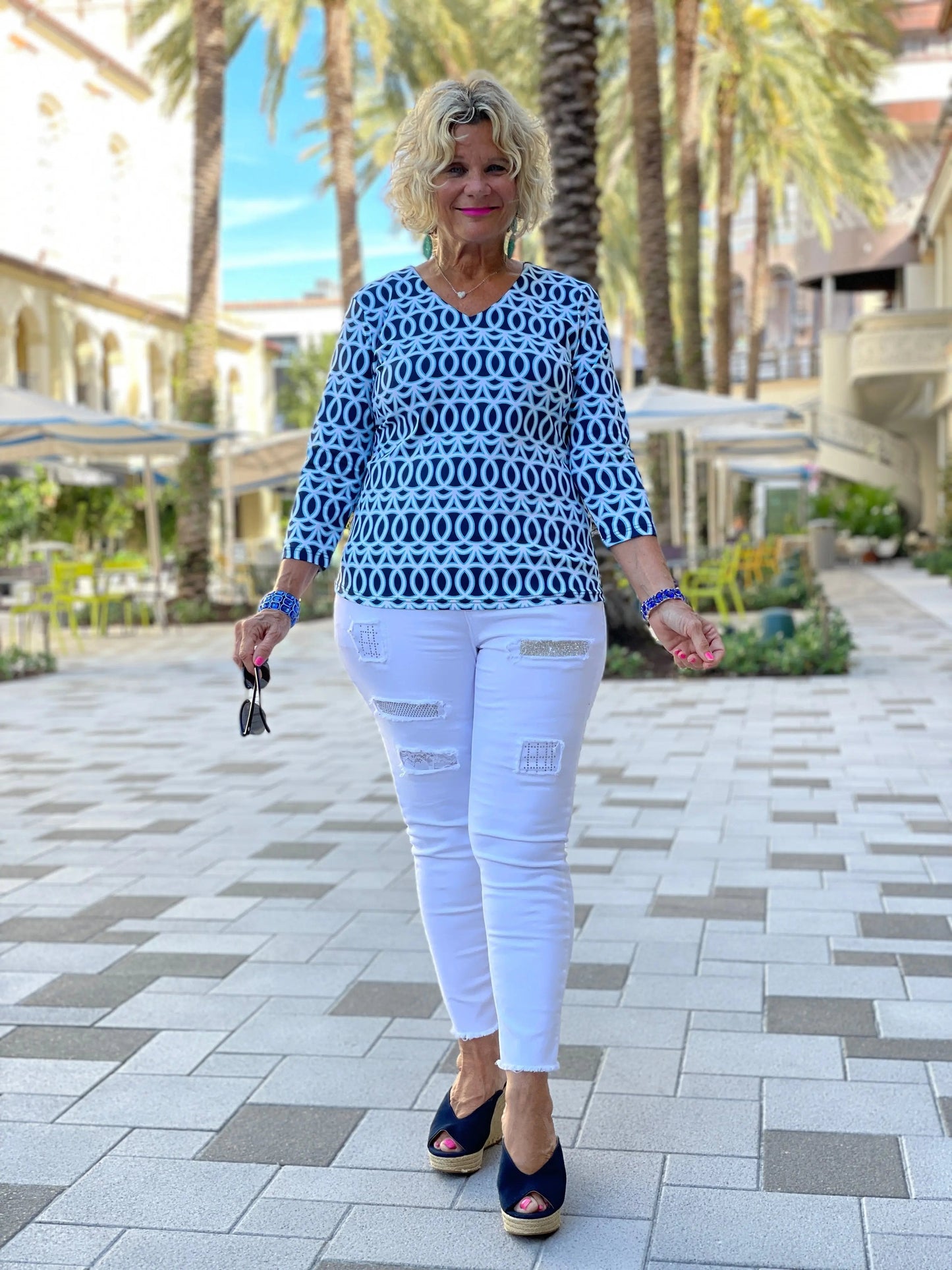 MELINA BLUE V NECK TOP
