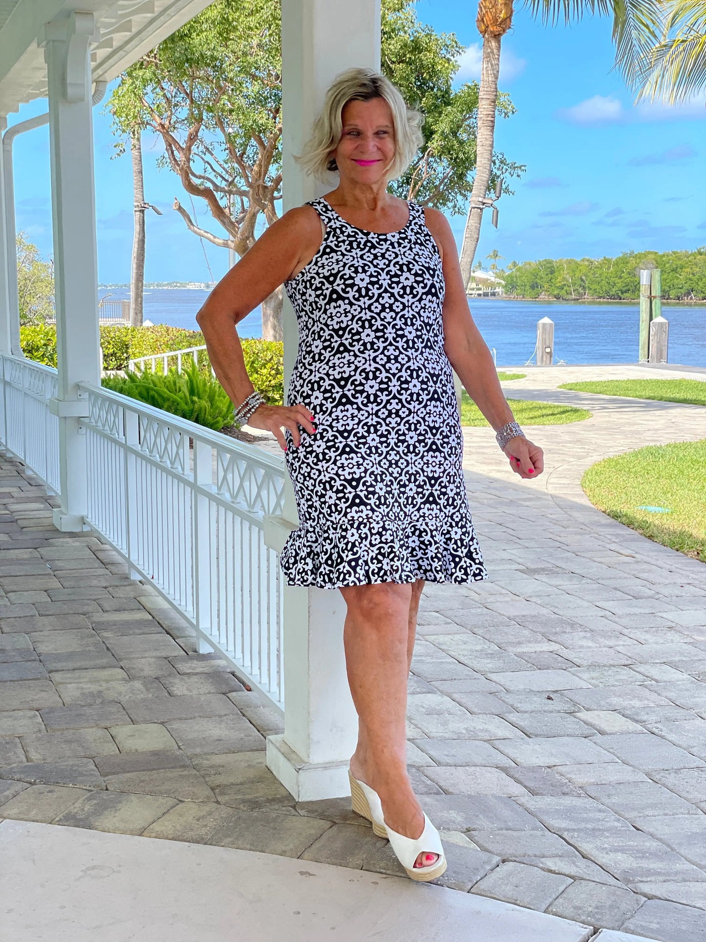 NAPLES DAY HALTER RUFFLE