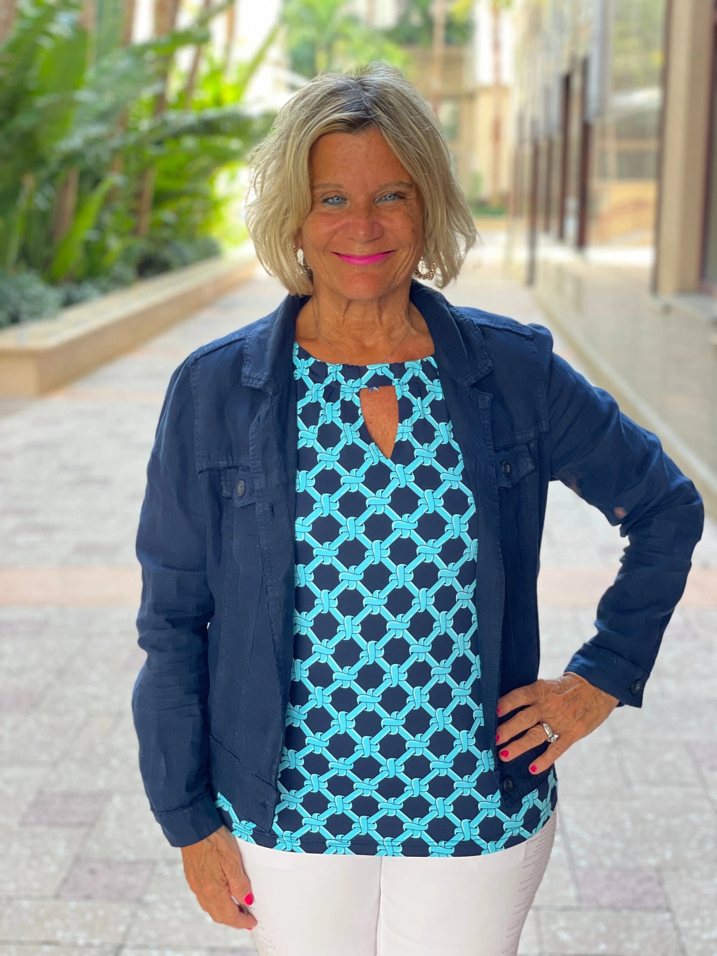 SEASIDE BLUE  KEYHOLE TOP