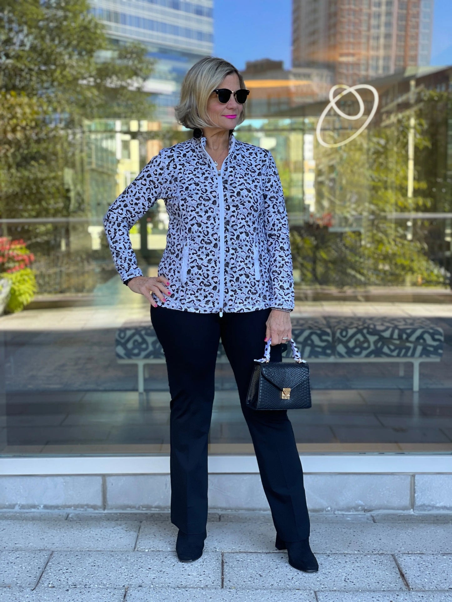 SNOW LEOPARD FULL ZIPPER