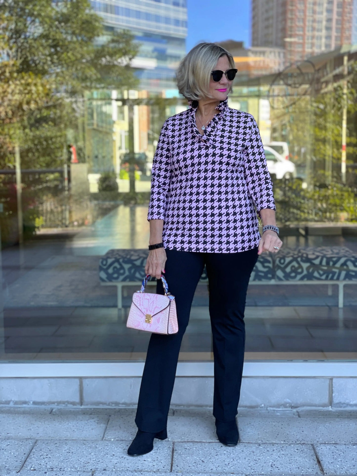 PINK HOUNDSTOOTH RUFFLE