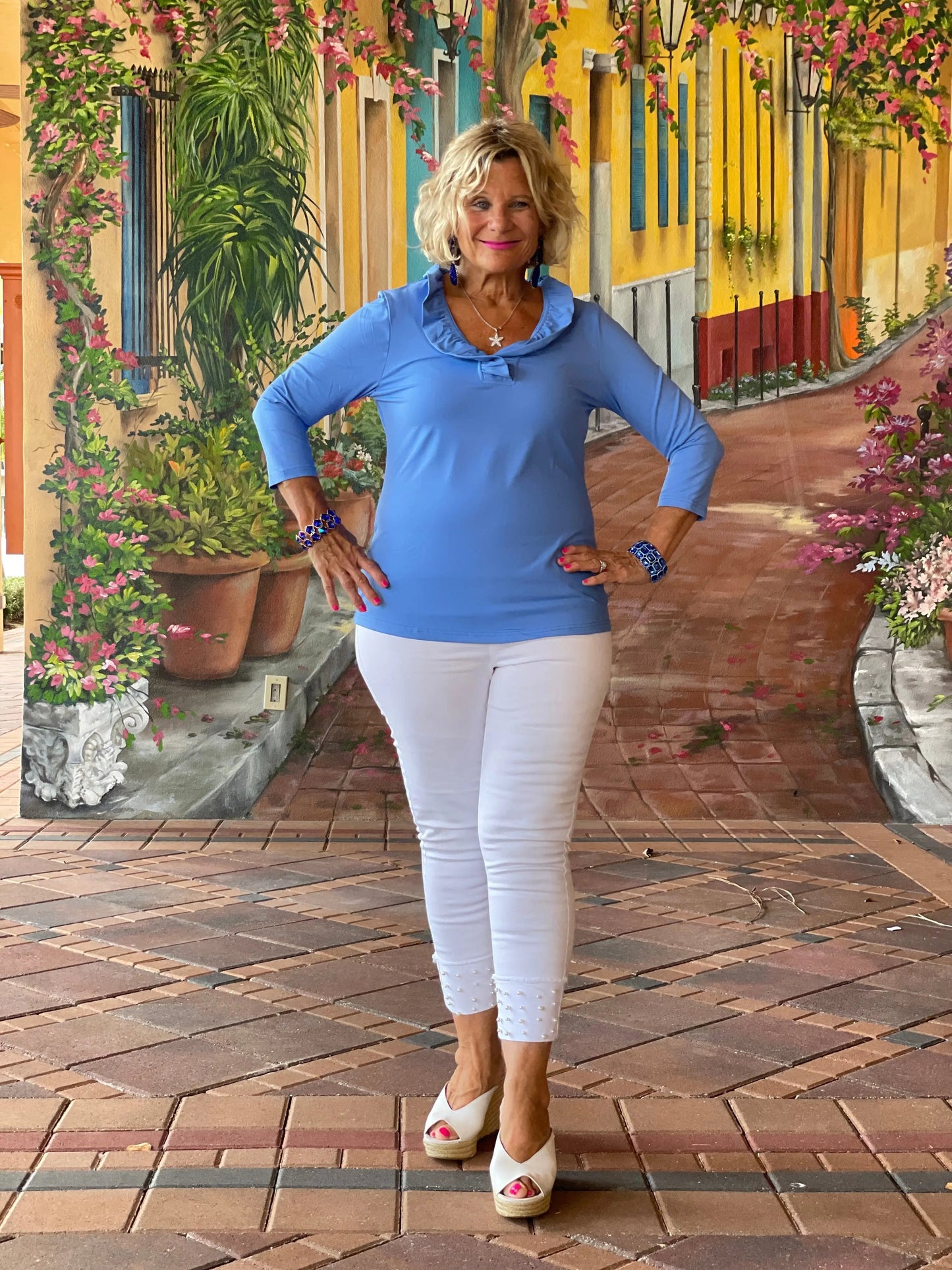 PERRIWINKLE 3/25 SLEEVE RUFFLE TOP