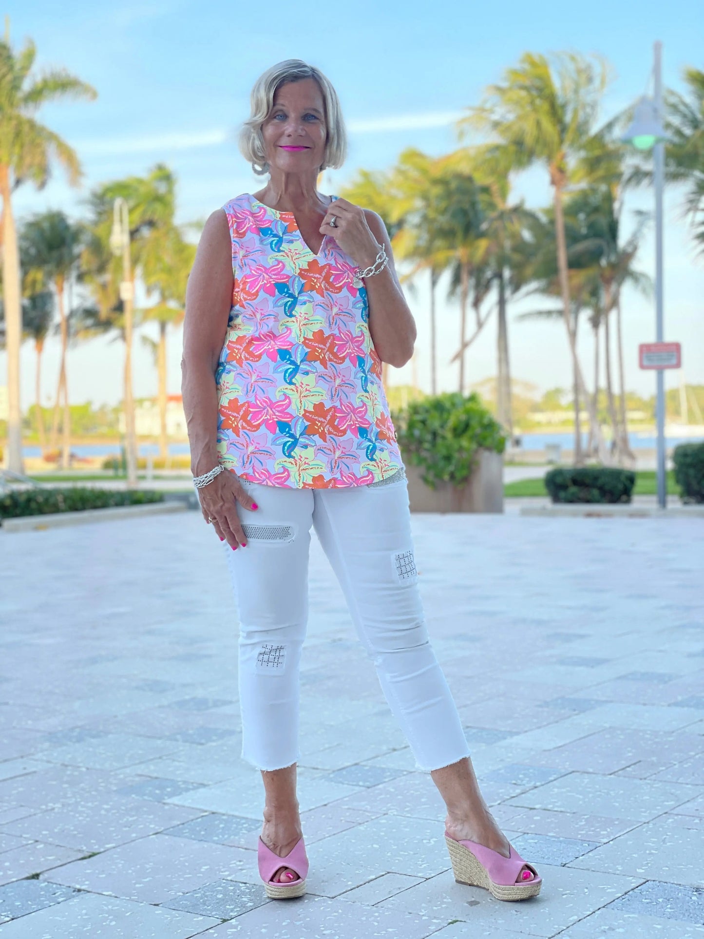 PALM BEACH GARDEN SLEEVELESS TOP