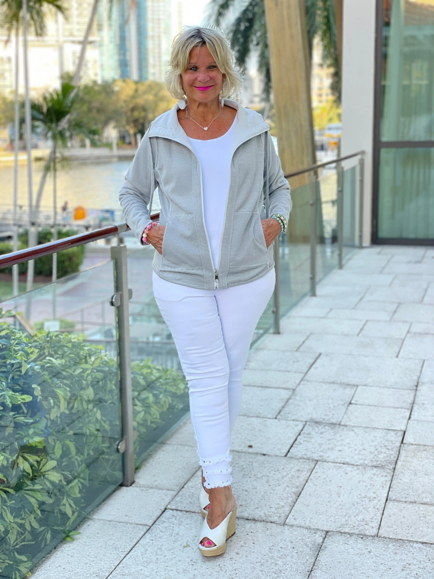REVERSIBLE WHITE JACKET