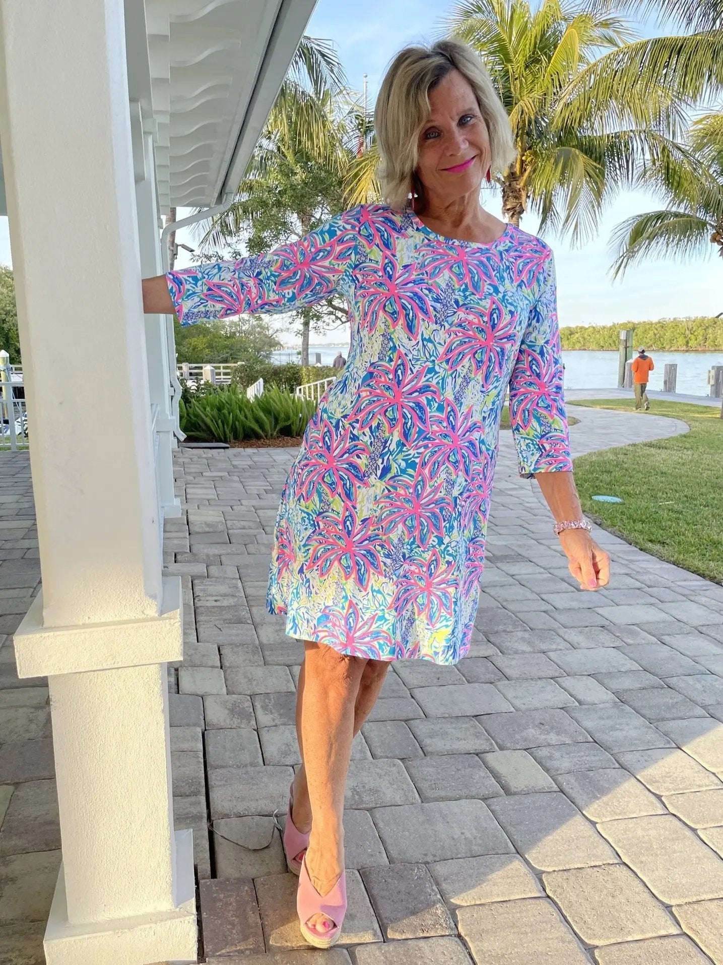 PINK PALM TREE SLEEVE DRESS