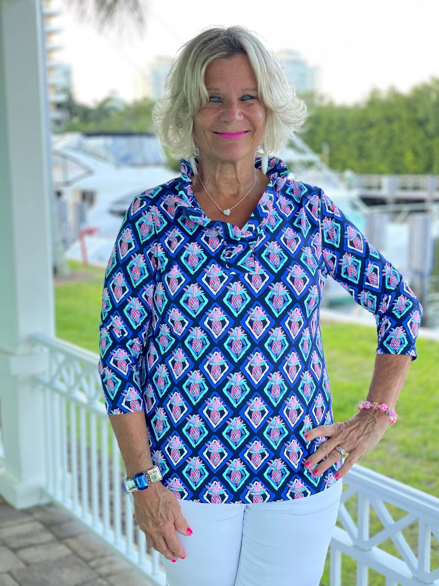 PINEAPPLE VACA RUFFLE TOP