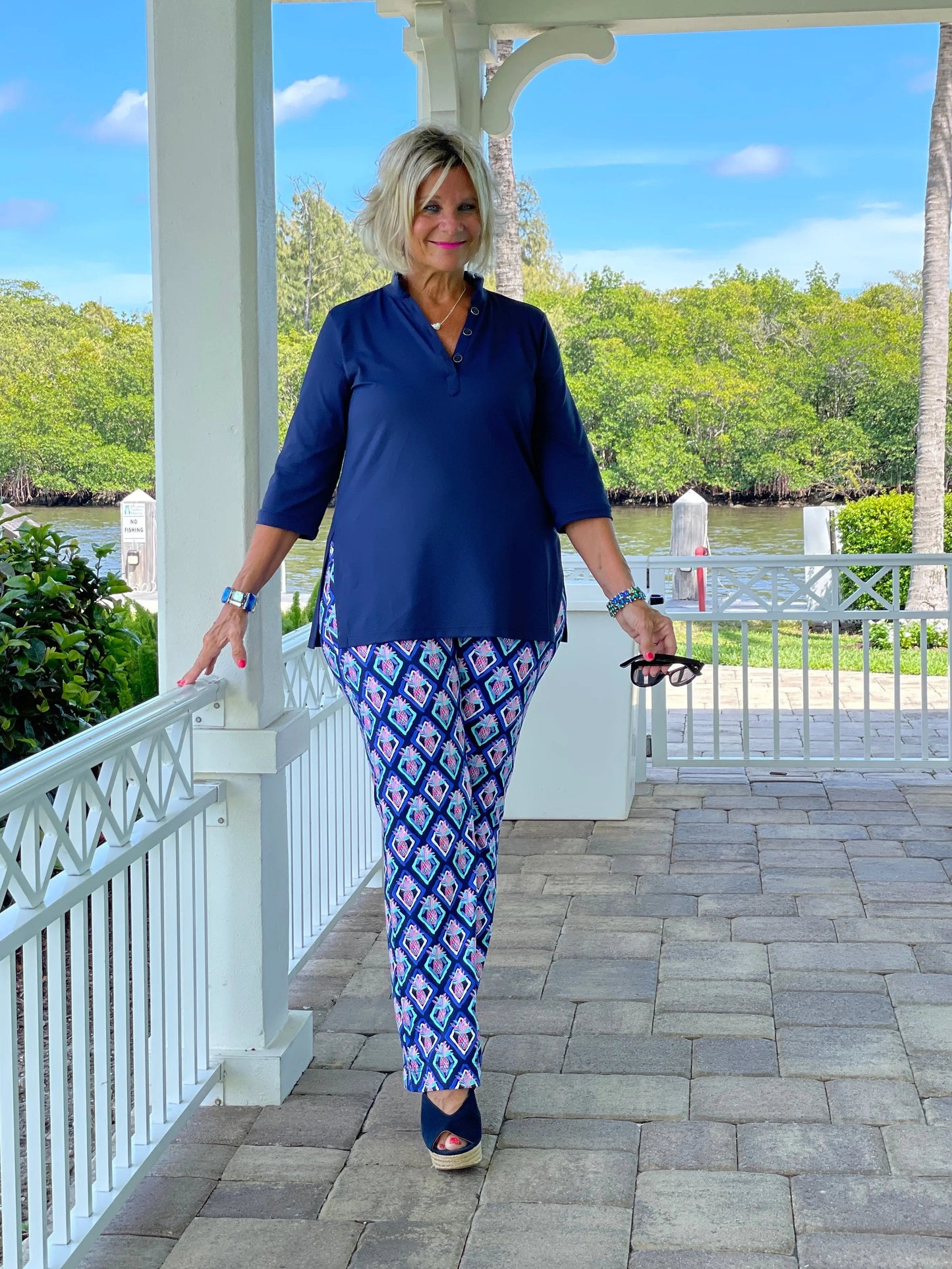 PINEAPPLE VACA PALAZZO