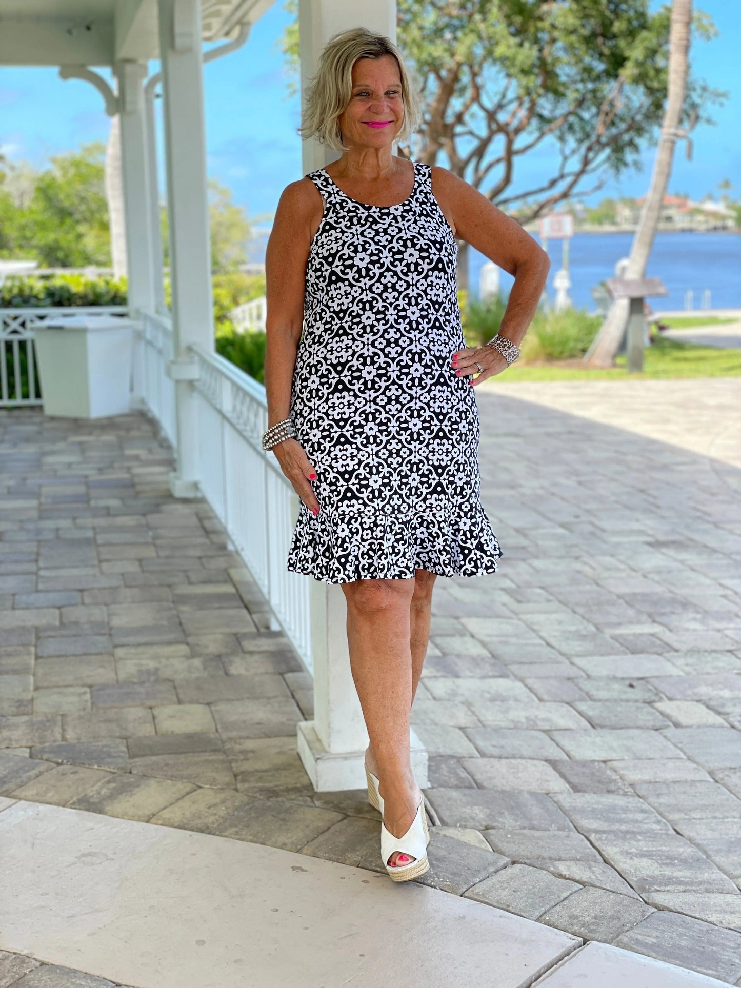 NAPLES DAY HALTER RUFFLE